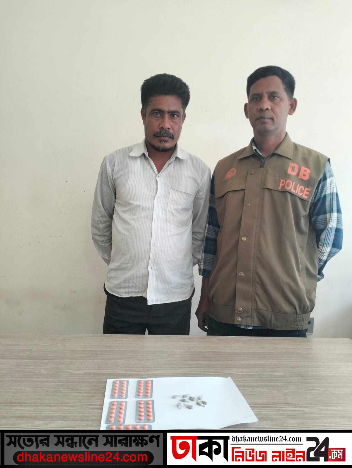 কুষ্টিয়া জেলা গোয়েন্দা পুলিশের মাদকবিরোধী অভিযানে হেরোইন ও ইয়াবা-সহ একজন মাদক কারবারী গ্রেফতার
