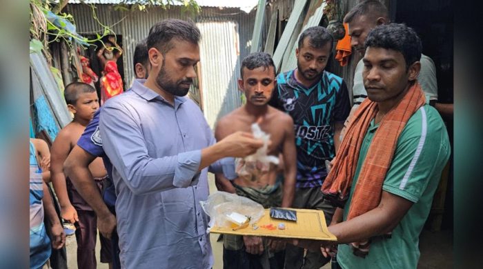 ইয়াবা ও অনলাইন ক্যাসিনো সরঞ্জামসহ শিপন গ্রেপ্তার