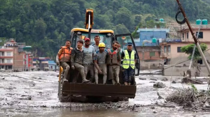 নেপালে বন্যায় প্রাণহানি ৭৩৪, এখনো নিখোঁজ ৩ হাজার
