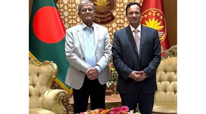 আইনের শাসন ও গণতন্ত্র রক্ষায় প্রতিষ্ঠানকে শক্তিশালী করার তাগিদ