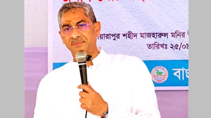গণতন্ত্র নিয়ে বিরোধী দলের বিরুদ্ধে এ্যানির কঠোর অভিযোগ