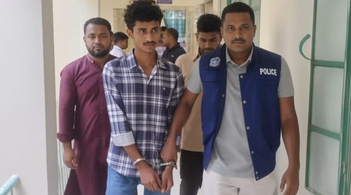 ঘরে ঢুকে গৃহবধূকে ধর্ষণের অভিযোগ, যুবক গ্রেপ্তার