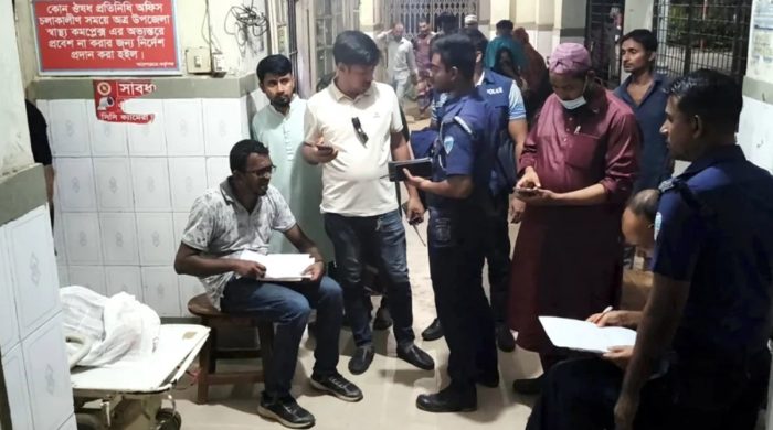 জমি নিয়ে বিরোধ, কুমিল্লায় ফুফু-ভাতিজাকে কুপিয়ে হত্যা