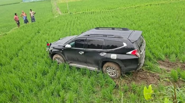 প্রতিমন্ত্রীর গাড়ির ধাক্কায় আহত বৃদ্ধার মৃত্যু