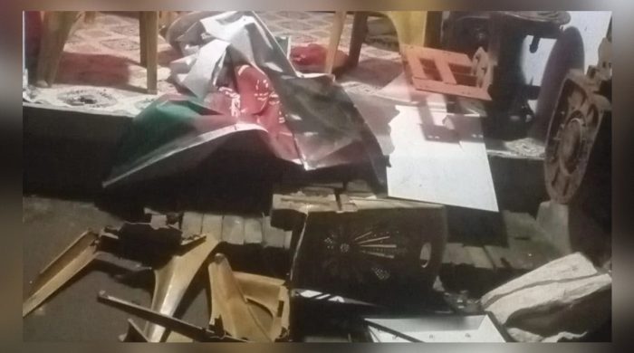 মঠবাড়িয়ায় বিএনপি কার্যালয়ে ভাঙচুর, উদ্ধার ককটেল