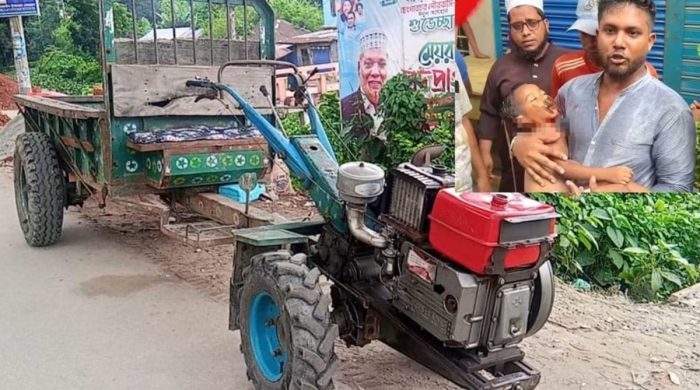 মায়ের সঙ্গে বাজারে যাওয়ার পথে ট্রলির চাপায় ফারিয়া নিহত