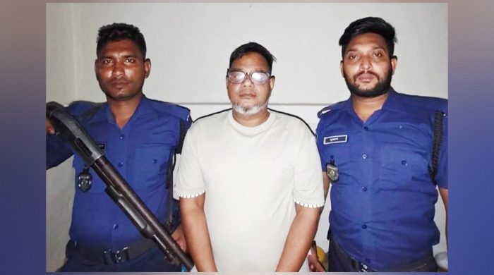 মিরপুরে গ্রেপ্তার সাভার স্বেচ্ছাসেবক লীগ নেতা লিটন
