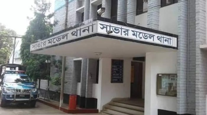 সাভারে র‍্যাব পরিচয়ে কর্মচারীর ২৬ লাখ টাকা লুট