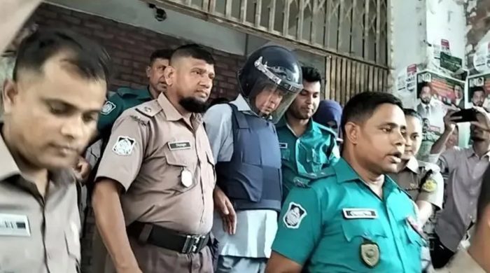 জুলাই হত্যাকাণ্ডের মামলায় শ্যোন অ্যারেস্ট হাবিবুল আউয়াল