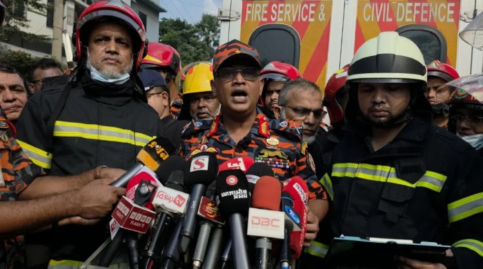 টঙ্গীতে ওষুধ কারখানার আগুন নিয়ন্ত্রণে, কাজ করছে ২১ ইউনিট