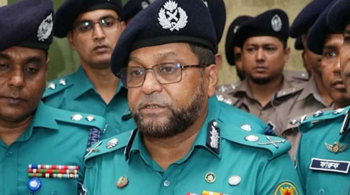 তিন মাসের মধ্যে কেরানীগঞ্জে যাচ্ছে গুলিস্তান-ফুলবাড়িয়া টার্মিনাল : ডিএমপি কমিশনার