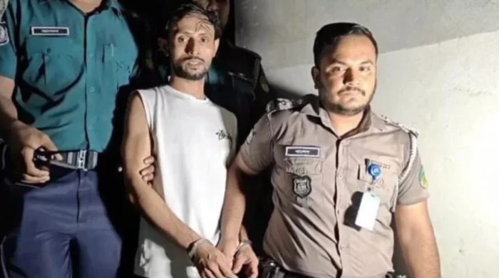 প্রেমের ব্যর্থতা থেকে ইয়াবা কারখানা, বাড়িতেই মাদক উৎপাদন!
