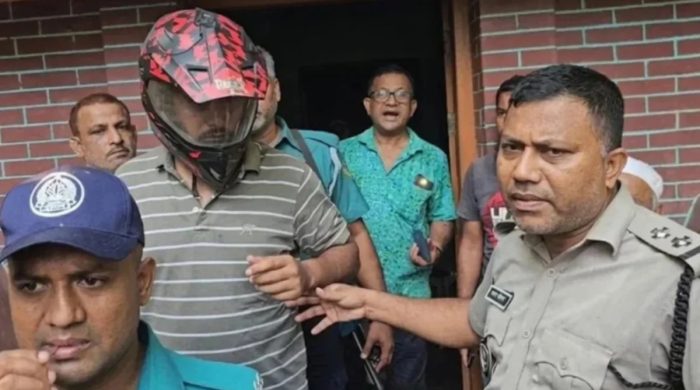 মাদকবিরোধী অভিযানে আটক এএসআইকে সাময়িক বরখাস্ত