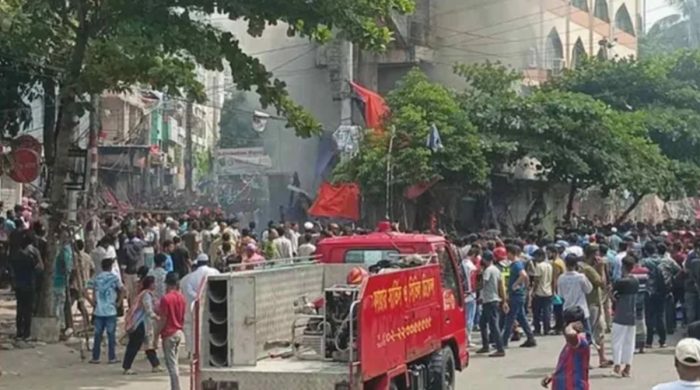 মিরপুরে উচ্ছেদ ঘিরে সংঘর্ষ, চার মামলায় আসামি প্রায় হাজার