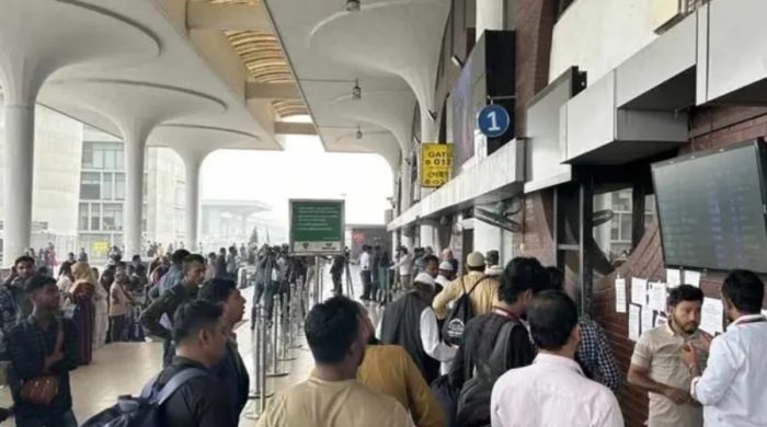 রিয়াদগামী ৬১ ফ্লাইট বাতিল, বিপাকে ৯ হাজারের বেশি যাত্রী