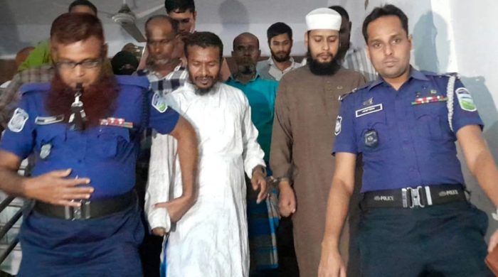 শিক্ষার্থীকে ধর্ষণ, মক্তবের শিক্ষকের যাবজ্জীবন