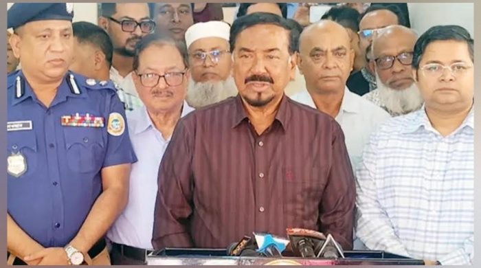 'সমাজের নিকৃষ্ট লোকেরা এমপি-মন্ত্রী হন’, বক্তব্যের ব্যাখ্যায় যা বললেন স্পিকার